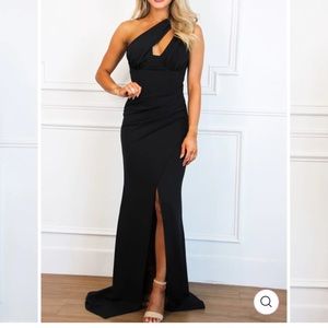 NWT never worn size Large black dress one shoulder